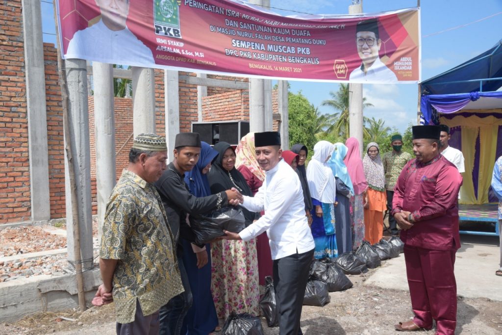 Jelang Muscab, PKB Bengkalis Santuni Kaum Dhuafa di Pematang Duku