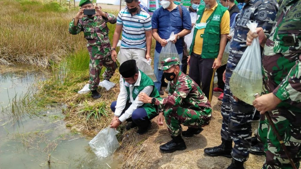 Didukung Pemerintah Pusat, Mentri LHK Sumbang 25.000 Benih Ikan Peringatan Hari Hutan dan Air Sedunia di Taja SANTAN NU
