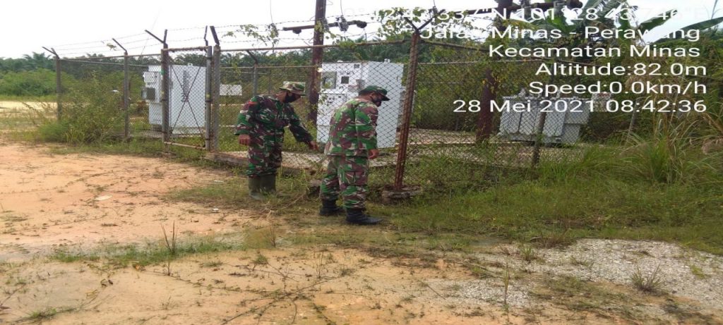 Babinsa Laksanakan Giat Patroli Penguatan Binter SKK Migas Sektor Korem 031/WB di Wilayah Area 1 Minas Field