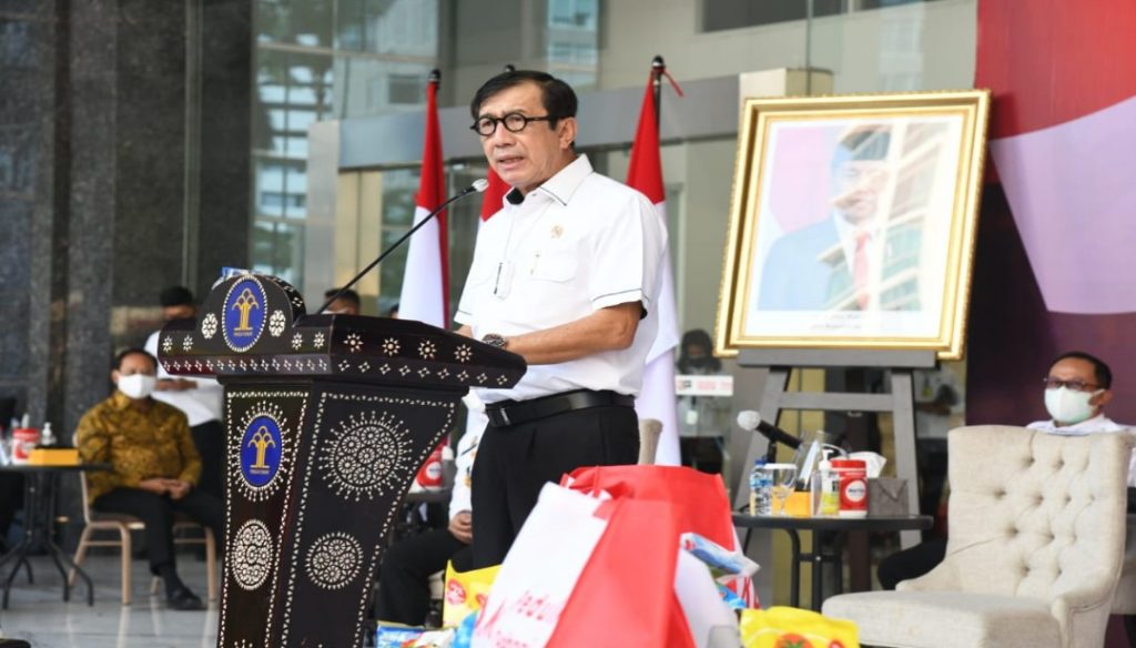 Kemenkumham Salurankan 46 Ribu Paket kepada Masyarakat Terdampak Covid-19