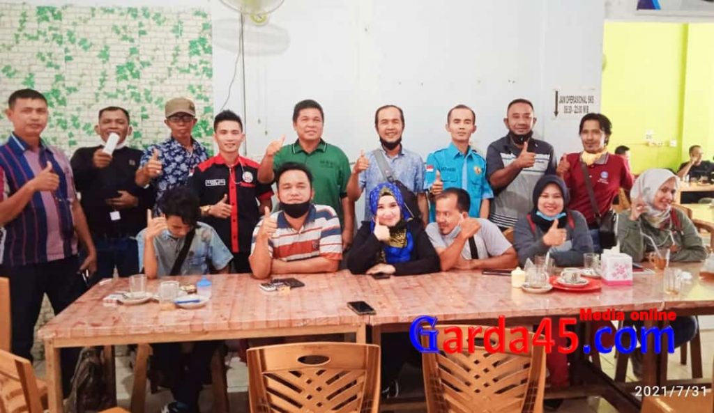 Rapat Perdana SAHABAT MEDIA BERSATU Berjalan Lancar dan Sukses
