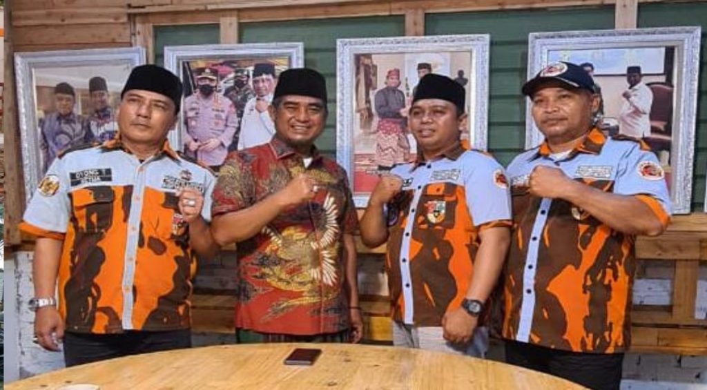 Ketum DPP Santri Tani NU T.Rusli Ahmad Sambut Kedatangan Pengurus B2P3 di Agrowisata RA Kopi Aren Palas