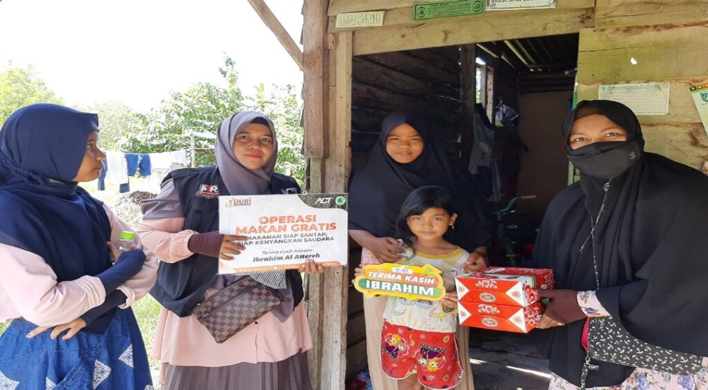 ACT Duri Gelar Program Berbagi OMG, Kali Ini Menyisir Kampung Nelayan Bangsal Aceh Dumai