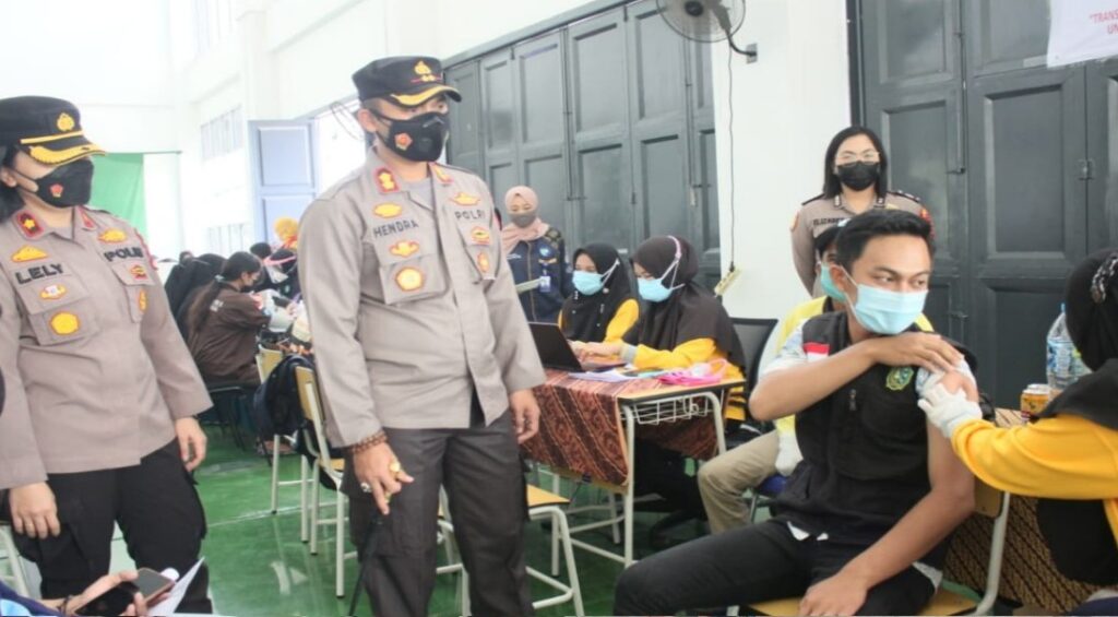 Vaksin Massal Dosis I Polbeng, Kapolres Bengkalis : Agar Giat Operasi KRYD Tetap di Laksanakan