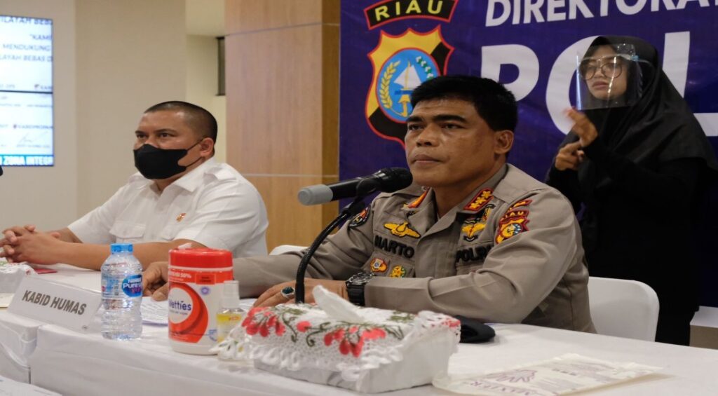 Polda Riau Ungkap Kasus Penggelapan Yang Rugikan Pengusaha Sembako senilai Rp3,7 Milyar