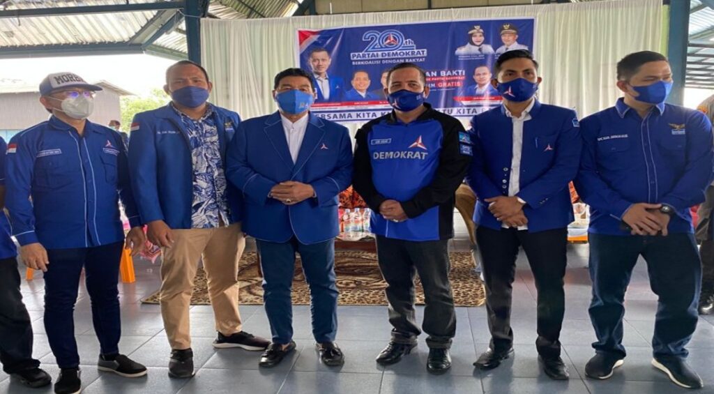 Sampena Dua Dekade Partai Demokrat Mengelar Vaksinasi Massal