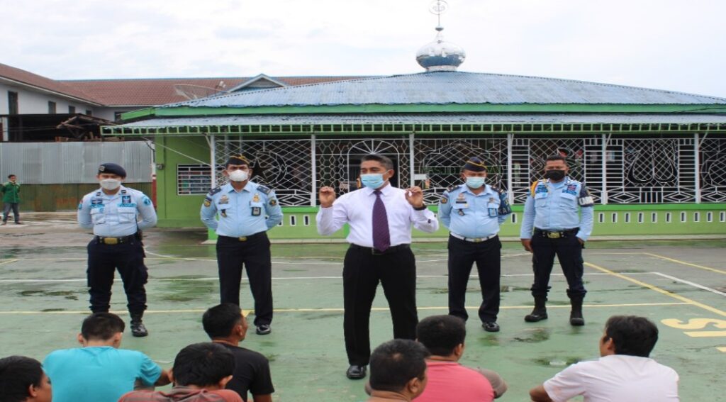 Cegah Barang Terlarang Masuk Dalam Blok Hunian, Lapas Kelas IIA Bengkalis Gelar Razia Rutin Terus di Lakukan