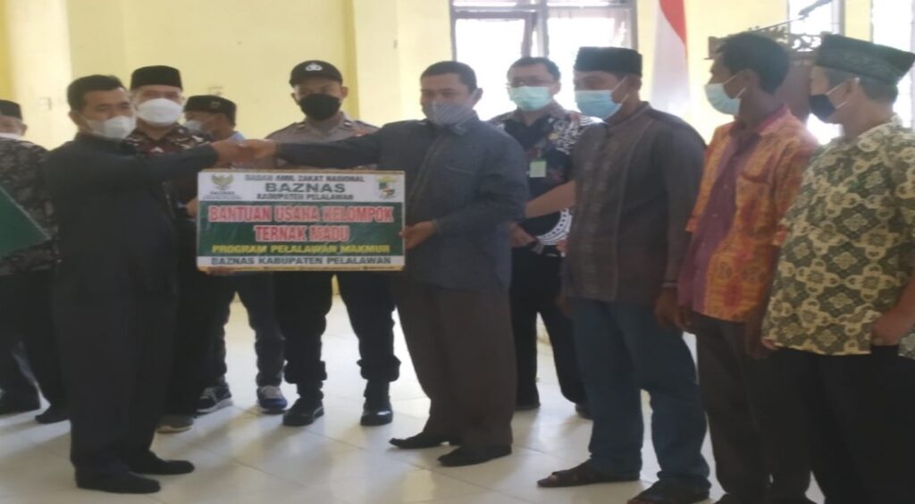 Baznas Bekerjasama Dengan PPNI Kabupaten Pelalawan Gelar Khitanan Massal di Kecamatan Bandar Seikijang