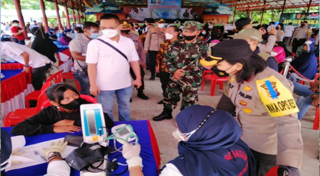 Bersama Kita Kompak Gelar Vaksinasi Massal di Aula Vihara Hock Hian Kiong Sungai Pakning