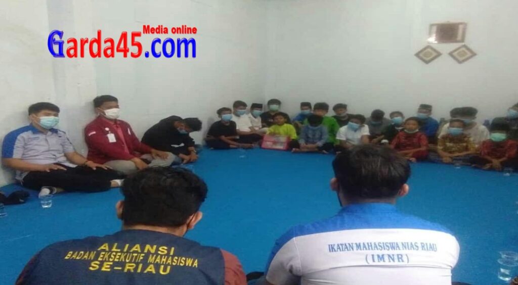 Enam Lembaga Organisasi Mahasiswa Kolaborasi Peduli Sesama Kunjungi Salah Satu Panti Asuhan