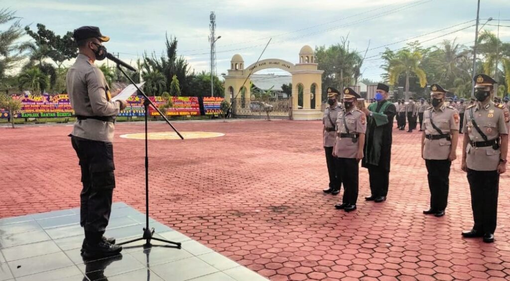 Usai Upacara Hari Kesaktian Pancasila, AKBP Hendra Gunawan Pimpin Sertijab Pejabat Utama Polres Bengkalis