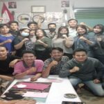 Keterangan Foto : Seusai Penyerahan SK, Mahasiswa Ikatan Mahasiswa Nias Riau (IMNR) Foto Bersama. (Foto : KEND ZAI).