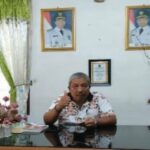 Ket : Lurah Tuah Karya, Edy Azwar (Foto/Martin Hulu)