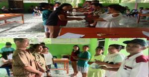 Ket : Masyarakat Desa Hiligambuka Antusias Menerima Bantuan Langsung Tunai. (foto : Edwar Harefa
