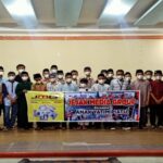 Ket : Sesi foto bersama anak yatim piatu Aisyiyah Padang Panjang (foto/istimewa)