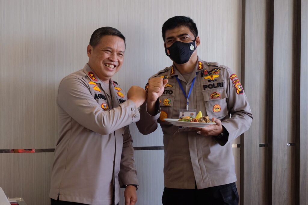 HUT Ke-70 Humas Polri, Kapolda Riau: Terus Berkarya dan Tingkatkan Kualitas