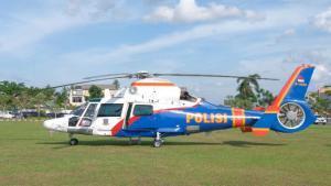 Ket foto : Helikopter yang digunakan Rombongan Kapolda Riau lakukan Patroli Udara