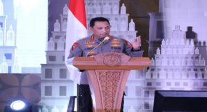Teks foto : Kapolri Jenderal Listyo Sigit Prabowo menyampaikan pesan dari Presiden Joko Widodo