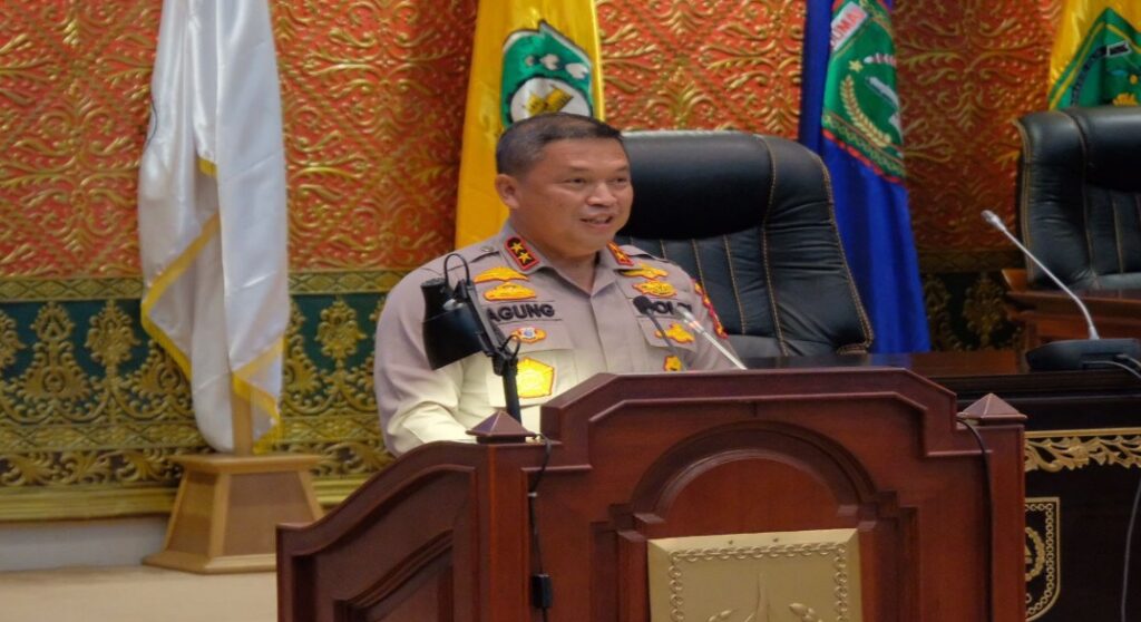 Sampaikan Pidato Pada Sidang Paripurna DPRD, Irjen Agung Setia : Terimakasih Masyarakat Riau