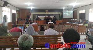 Teks foto : Di persidangan Fikasa Group, Maryani ungkapkan kerap dimaki maki oleh Saksi