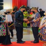 Teks foto : Gelar pisah sambut Kapolda Irjen M Iqbal dan Asops Kapolri, Irjen Agung Setya Imam Effendi di Aula Gubernuran Balai Serindit (Istimewa).