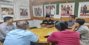 Teks foto : Ini Pesan Ketua PWNU Riau T. Rusli Ahmad, SE kepada Sekjen PB HMI MPO Zunnur Roin beserta rombongan (Istimewa).