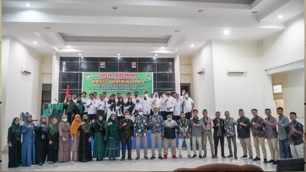 Bupati Kampar Buka Resmi Basic Training LK I HMI Kampar