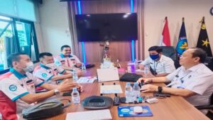 Teks foto : Audiensi LSM Antartika diruang kerja Deputi Pemberdayaan Masyarakat BNN RI, Irjen Pol. Drs. Andjar Dewanto, SH, M.B.A (Istimewa).