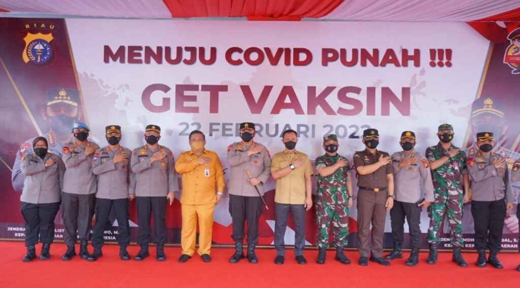 Kerja Kolaboratif dan Percepatan Tiada Henti, Polda Riau Gelar Vaksinasi Akbar di 350 Titik