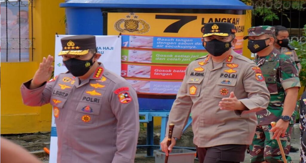 Kapolri Jenderal Listyo Sigit Kunjungi Isolasi Terpadu Asrama Haji Pekanbaru : Pelayanan dan Sarana Sangat Baik