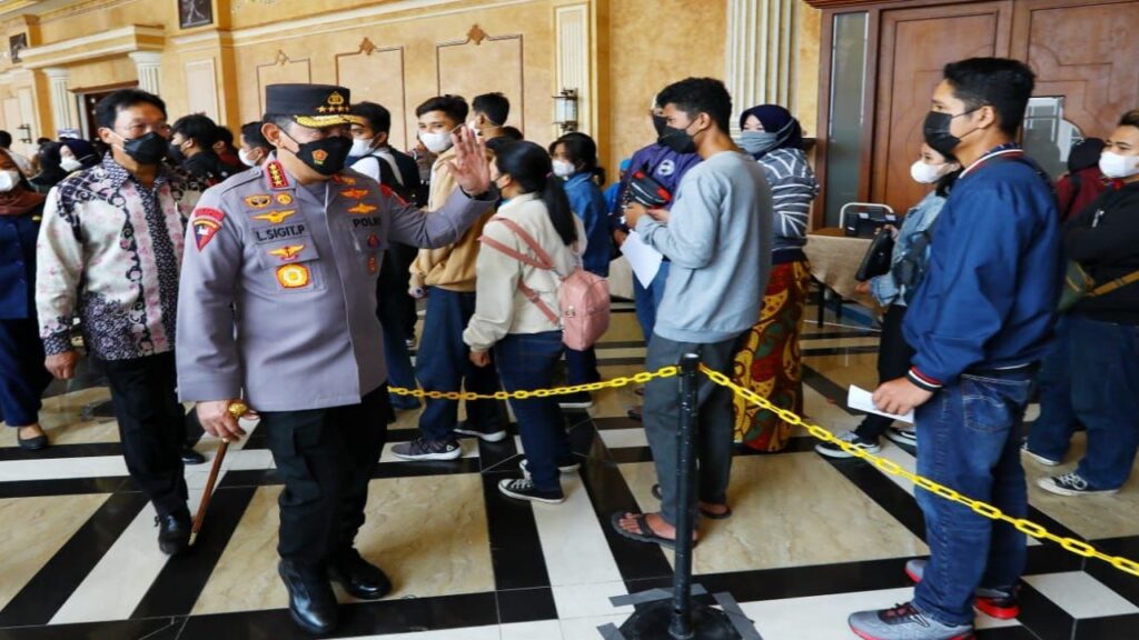 Jelang Ramadan, Kapolri Kejar Target Akselerasi Vaksinasi Booster