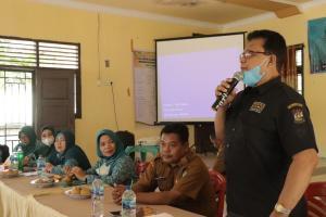 Teks foto : Ketua Pokja I Hj. Helmi dalam acara sosialisasi terhadap penyalahgunaan narkoba tingkat Kabupatena Kampar 2022 (dok.Diskominfo Kampar)