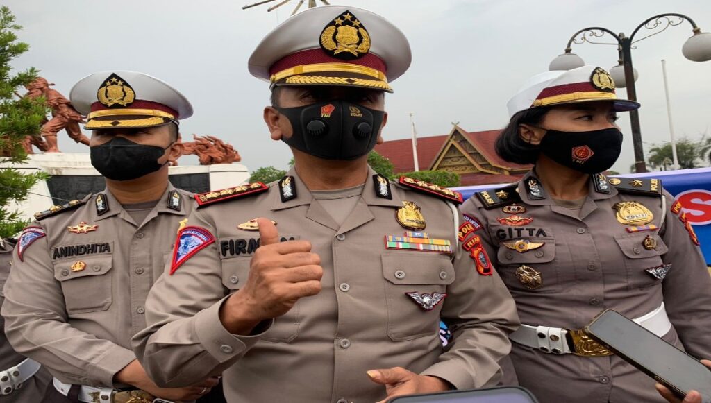 Direktur Lalu Lintas Polda Riau Kombes Firman Ingatkan Masyarakat yang Mudik Lebaran