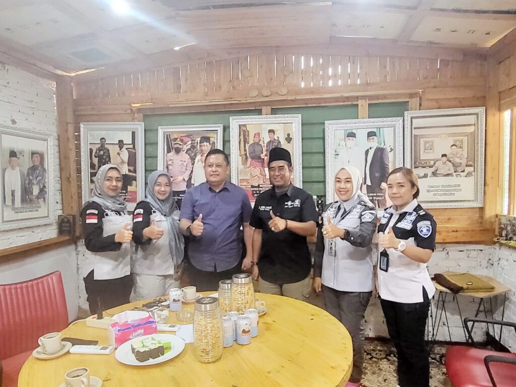 Bahas Pembangunan Griya Abhi Praha, Kadiv Pemasyarakatan Kanwil Kemenkumham Riau Lakukan Kunjungan ke Kediaman Ketum DPP Santri Tani NU