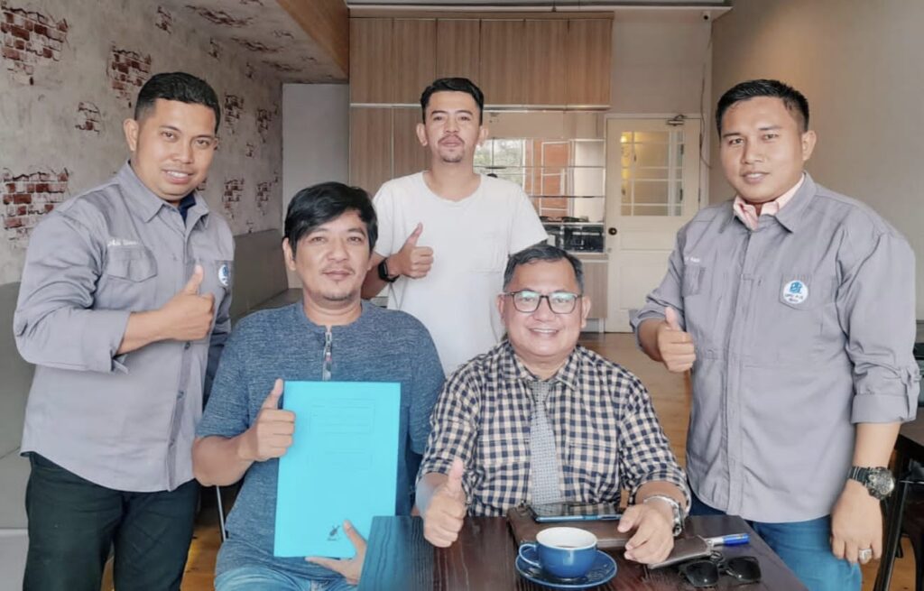 Direktur PJC Rohil Terima Mandat Bentuk PJS Rohil