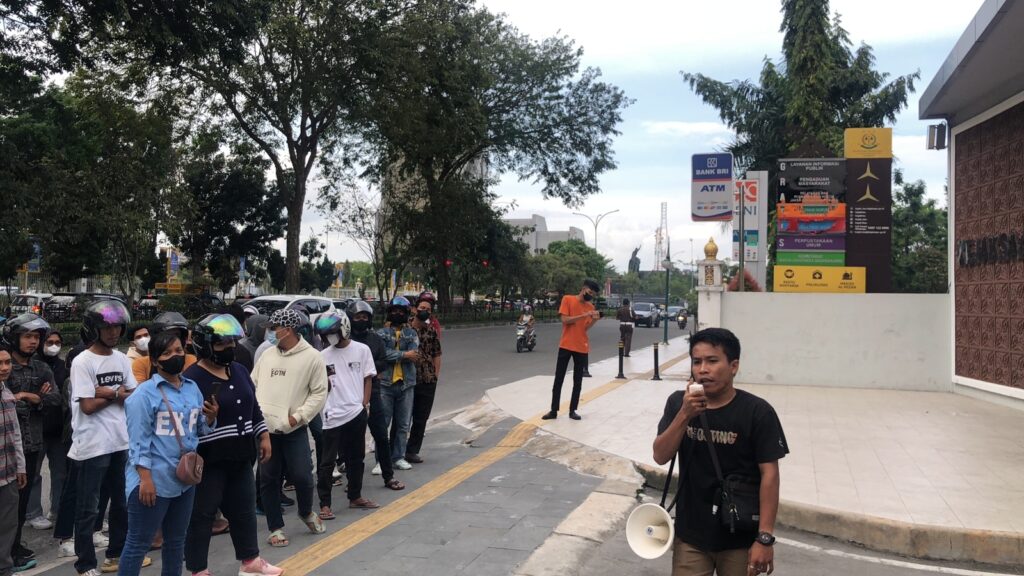 Gelar Aksi, GMGK Menduga Adanya Jual Beli Proyek Pokir Ratusan Milyar TA 2020, 2021 dan 2022