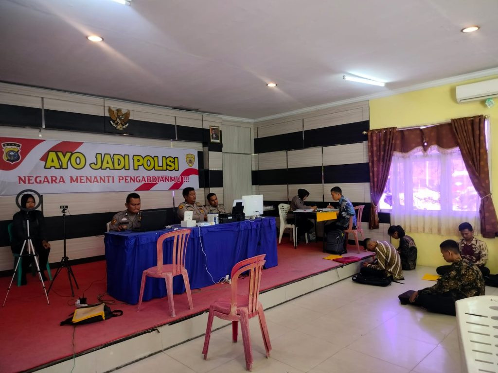 Masyarakat Kampar Antusias Untuk Bergabung Jadi Anggota Polri Tahun 2023