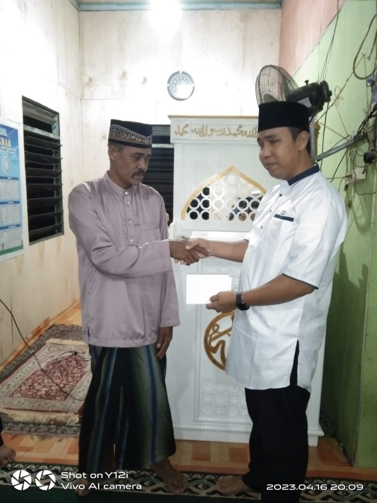 Derektur Utama PT.SPB Al Fitra,S.H.,M.H Melanjutkan Safari Ramadhan Di Desa Teluk Lanus 