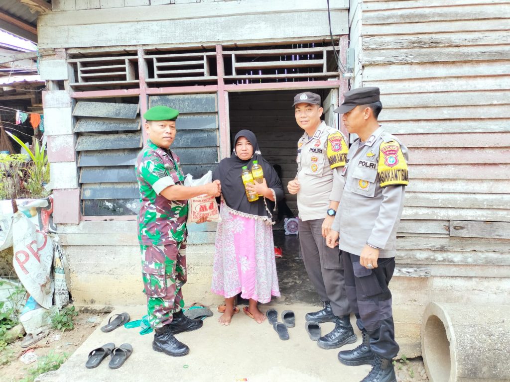 Polsek Kampar Kiri Berbagi Kepedulian Untuk Negeri Bersama Koramil 05/Kampar Kiri