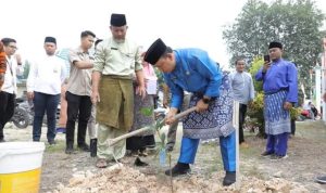 Usai Melaksanakan Bujang Kampung di Minas,Wabup Husni Menyempatkan Diri Menghadiri Peresmian Pelaksanaan Kukerta UNRI di Pekanbaru