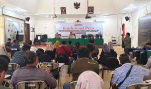 BAWASLU Riau Sampaikan Hasil Pengawasan Tahapan Pendaftaran Calon Anggota DPRD Provinsi Riau dan Anggota DPD RI