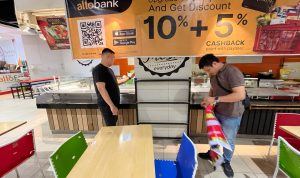 Lunasi Tunggakan Pajak Daerah, Tim Bapenda Cabut Segel Peringatan di Lokasi Wajib Pajak