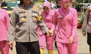 Rasa Empati Dan Sikap Peduli Kapolres AKBP Budi Layak Diapresiasi, Cek Kondisi Korban Banjir, Perintahkan Personil Rutin Patroli