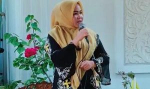 Sosok Ida Yulita Susanti, Santriwati Berprestasi dan Anak Guru Ngaji yang Sudah Menyatakan Diri Maju Pilwako Pekanbaru 2024