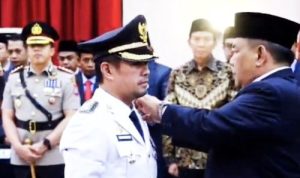 Pj Gubri Lantik Risnandar Mahiwa Sebagai Pj Wako Pekanbaru