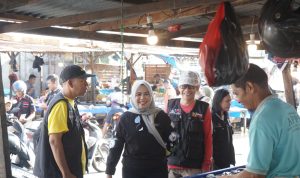 Kunjungan Ida Yulita Susanti di Pasar Agus Salim, Disambut Haru oleh Pedagang