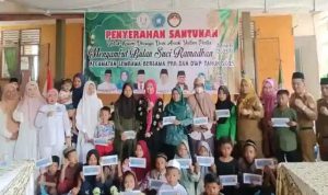 Banyuasin Beri Santunan Anak Yatim Di Kecamatan Sembawa