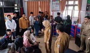 Plt Bupati Ayu Asalasiyah Sidak ke Sejumlah OPD