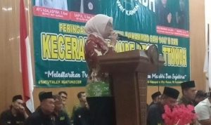 Bupati Ayu Asalasiyah Hadiri Peringatan Maulid Nabi Muhammad SAW dan Keceran TTLKDH di Way Kanan