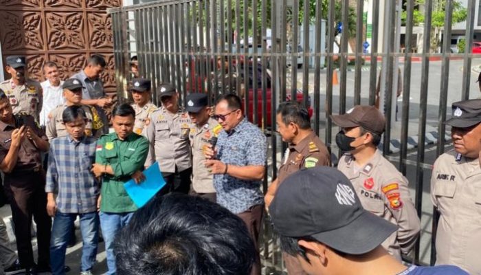 Korupsi Disebut Penjajahan Baru, GMPR Geruduk Kejati Riau di Hari Pahlawan
